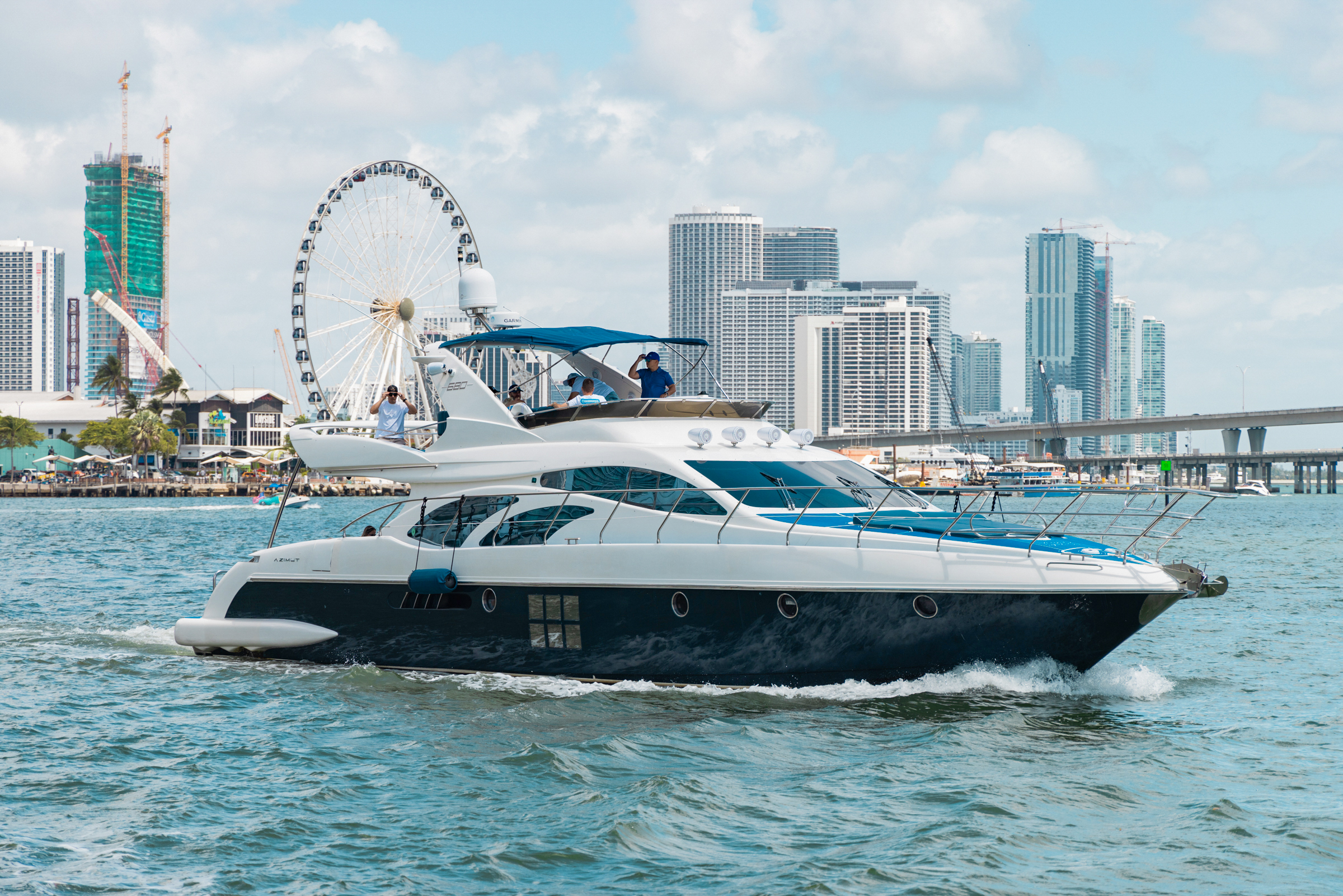 Aragba 67 Yatch Club (Azimut 70')